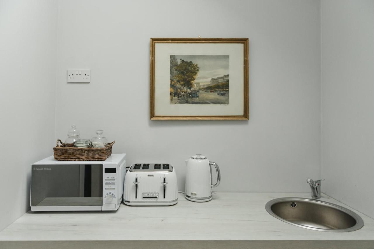 Stylish Self Contained Studio Near Glasgow Airport Apartment Lochwinnoch Exterior foto